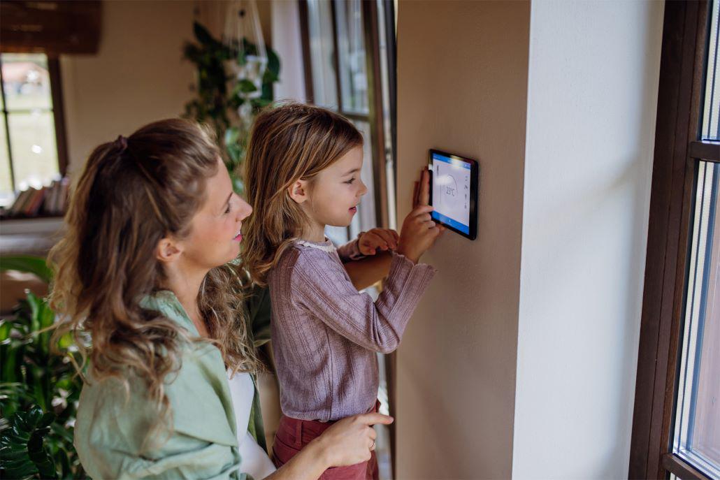 The Top Smart Thermostats HVAC Technicians Recommend