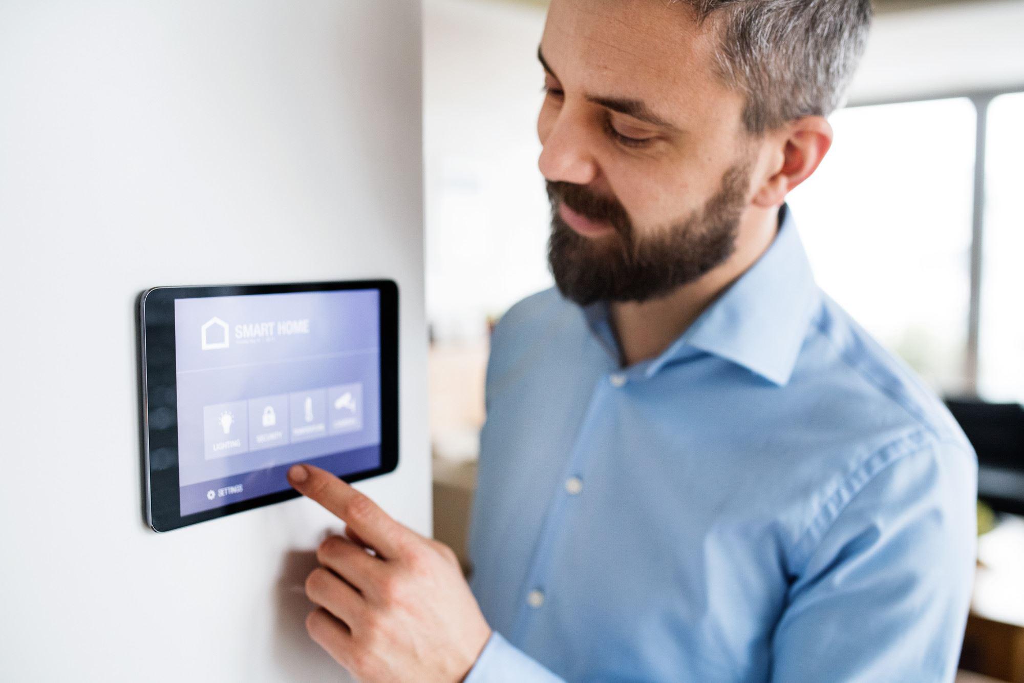 Is a Smart Thermostat Worth It? Top 3 Benefits of a Smart Thermostat
