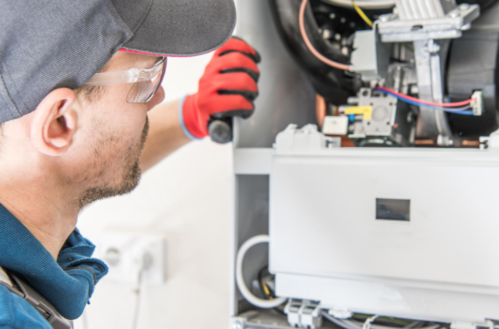Furnace repair or replacement? How to decide before the cold sets in