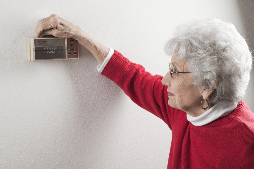 What Is the Ideal Room Temperature for an Elderly Person?